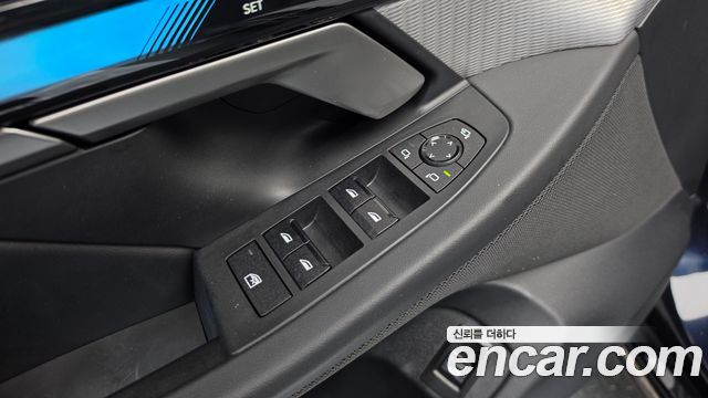 BMW 5-Series 2025 — photo 38
