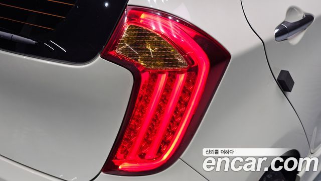 Kia morning 2012 — photo 9