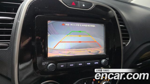 Renault Korea QM3 2015 — photo 26