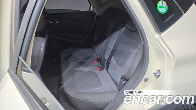 Renault Korea QM3 2015 — photo 16