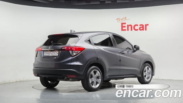 Honda HR-V 2019 — photo 2