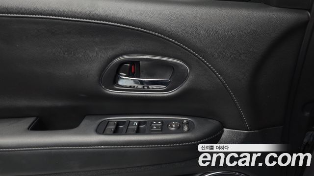Honda HR-V 2019 — photo 28