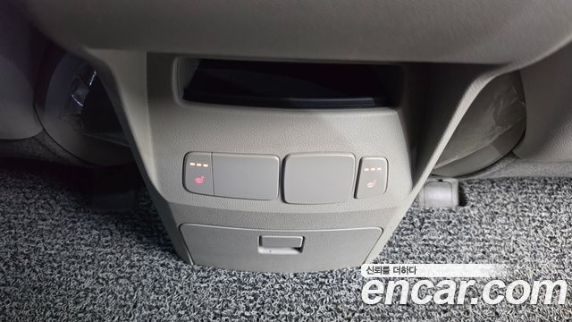 Kia Canival 2018 — photo 24