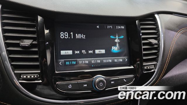 Chevrolet Korea Trax 2017 — photo 24