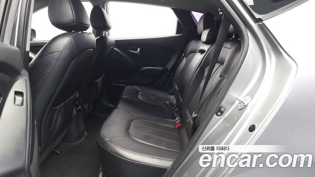 Hyundai Tucson 2015 — photo 16
