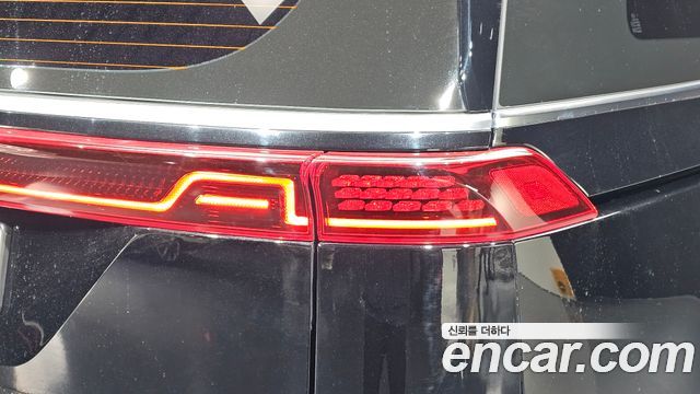 Kia Canival 2021 — photo 9