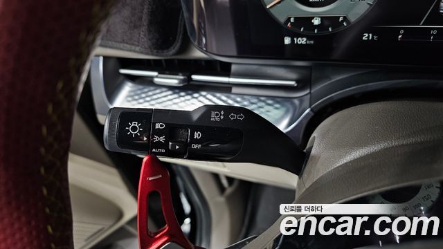 Kia Canival 2021 — photo 33