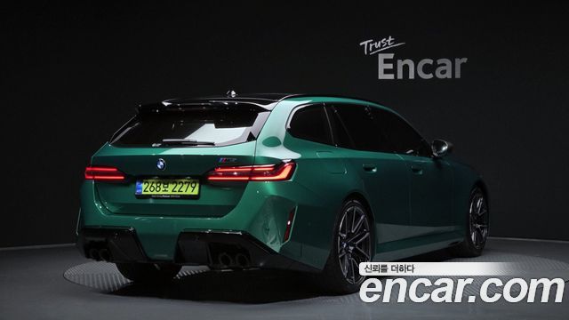 BMW M5 2026 — photo 2