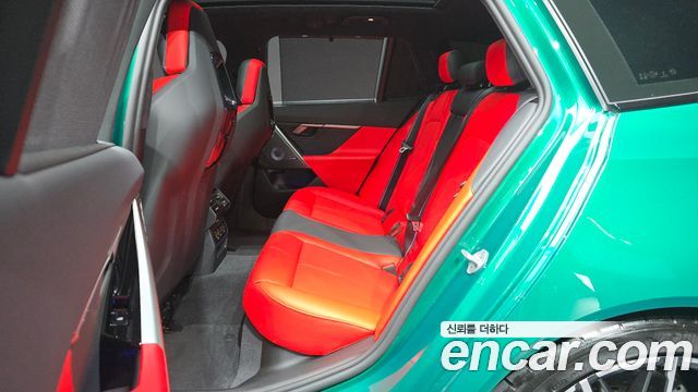 BMW M5 2026 — photo 12