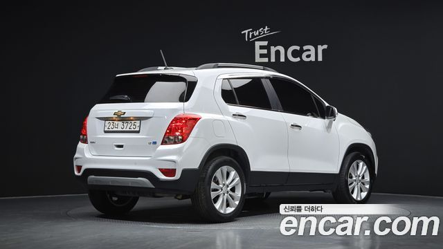 Chevrolet Korea Trax 2018 — photo 2