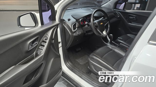 Chevrolet Korea Trax 2018 — photo 13