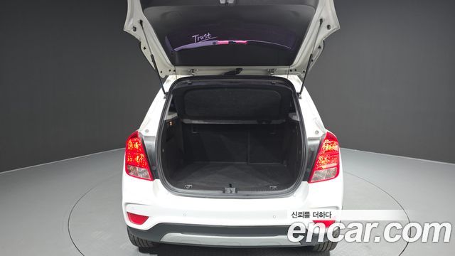 Chevrolet Korea Trax 2018 — photo 23