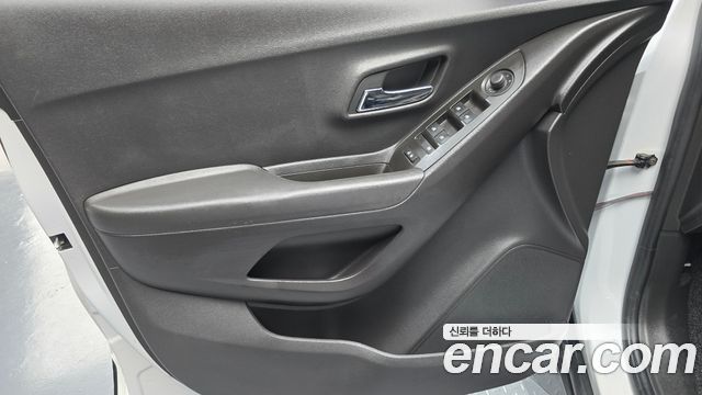 Chevrolet Korea Trax 2018 — photo 14