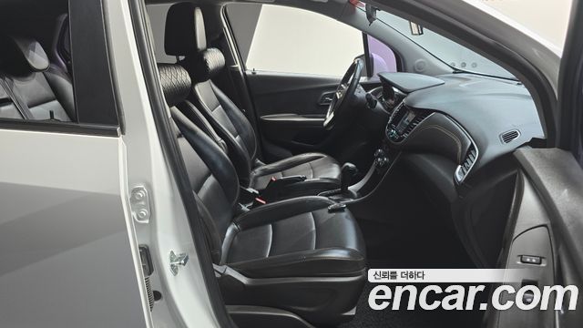 Chevrolet Korea Trax 2018 — photo 16