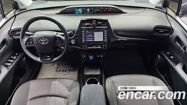 Toyota Prius 2022 — photo 7