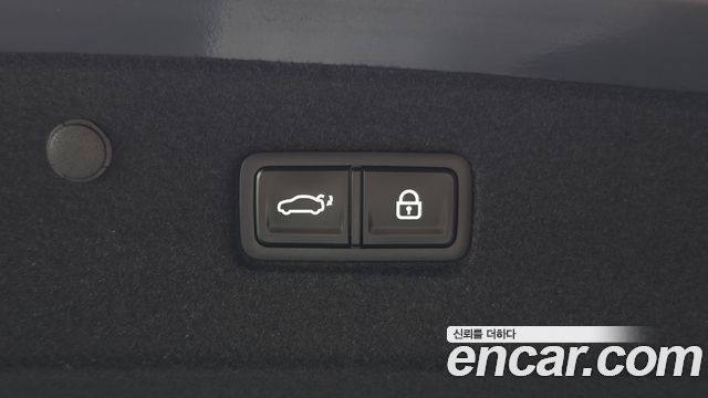 Kia K8 2022 — photo 19