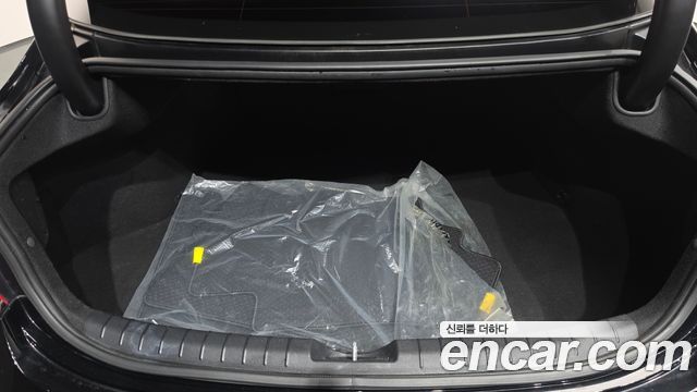 Hyundai Grandeur 2018 — photo 20