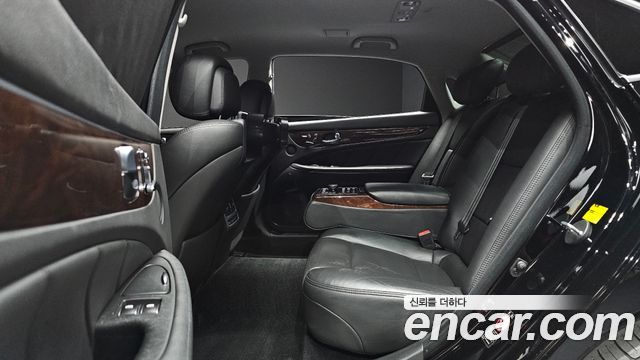 Hyundai Equus 2013 — photo 17