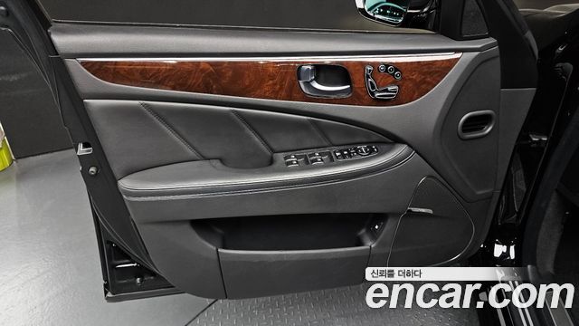 Hyundai Equus 2013 — photo 14
