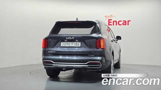 Kia Sorento 2023 — photo 4