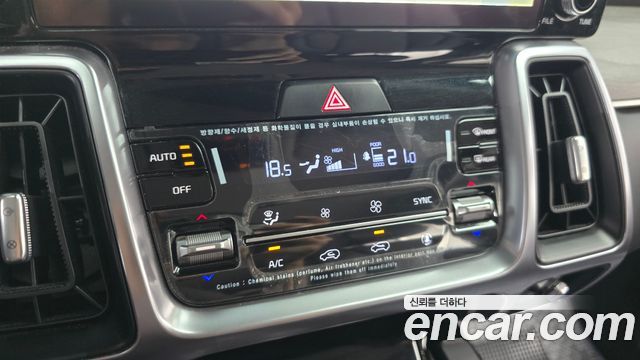 Kia Sorento 2023 — photo 32