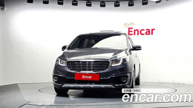 Kia Canival 2015 — photo 3