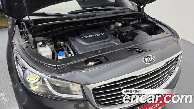 Kia Canival 2015 — photo 6