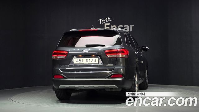 Kia Sorento 2017 — photo 4