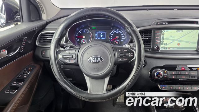 Kia Sorento 2017 — photo 13
