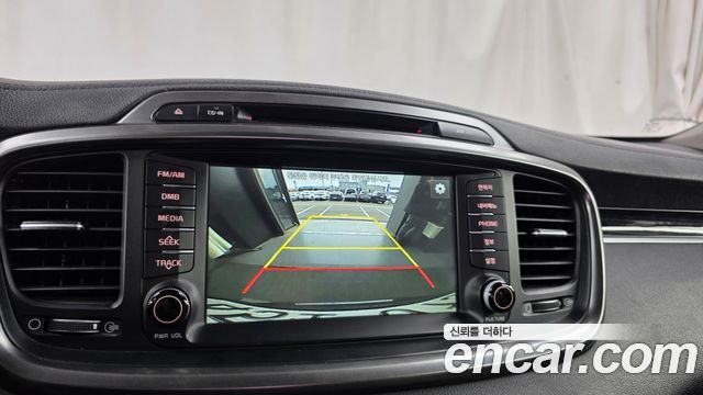 Kia Sorento 2017 — photo 15