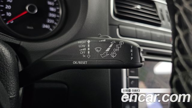 Volkswagen Polo 2013 — photo 18