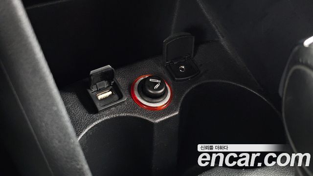Volkswagen Polo 2013 — photo 19
