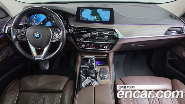 BMW Gran Turismo 2018 — photo 10