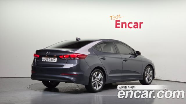 Hyundai AVANTE 2018 — photo 2