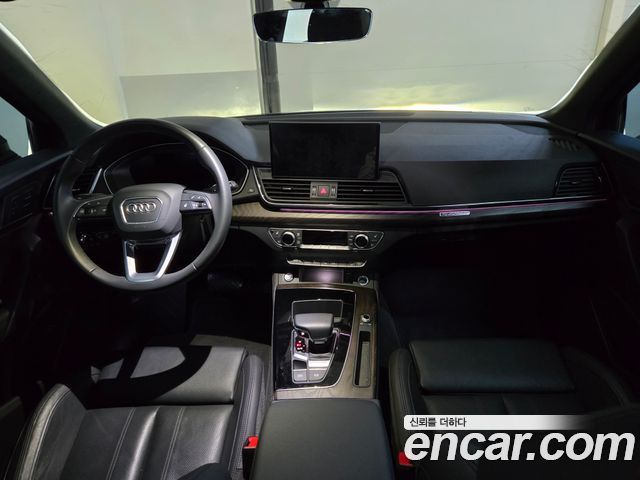 Audi Q5 2023 — photo 7