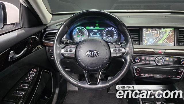 Kia K7 2017 — photo 13