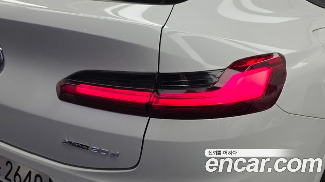 BMW X4 2020 — photo 9