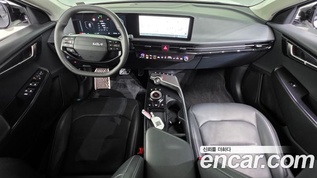 Kia EV6 2025 — photo 10