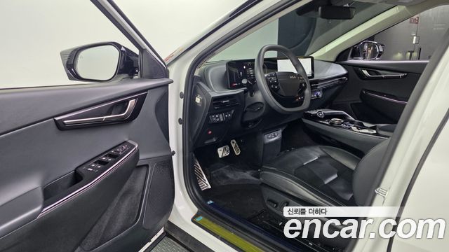 Kia EV6 2025 — photo 13