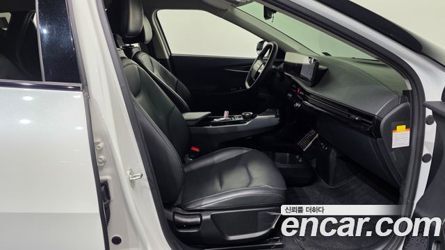 Kia EV6 2025 — photo 17