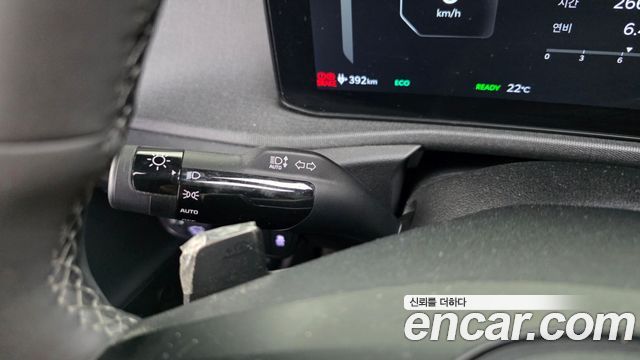 Kia EV6 2025 — photo 32