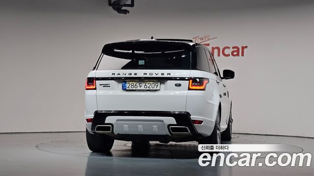 Land Rover Range Rover Sport 2021 — photo 4