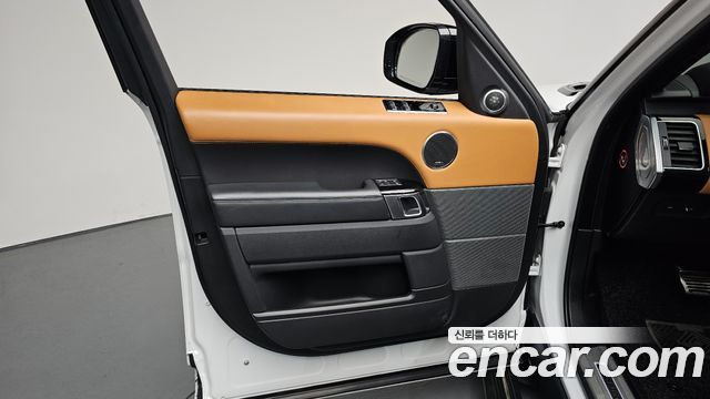 Land Rover Range Rover Sport 2021 — photo 14