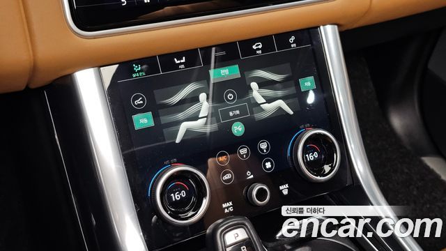 Land Rover Range Rover Sport 2021 — photo 30
