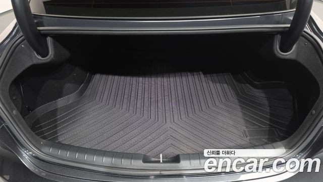 Hyundai Grandeur 2021 — photo 24