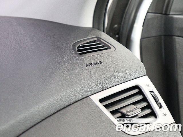 Hyundai AVANTE 2014 — photo 11
