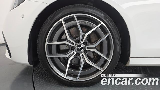 Mercedes-Benz E-Class 2021 — photo 5