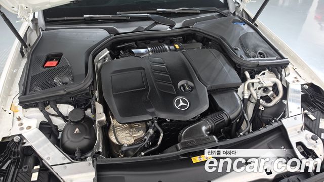 Mercedes-Benz E-Class 2021 — photo 6