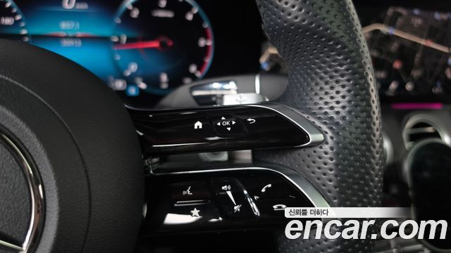 Mercedes-Benz E-Class 2021 — photo 23