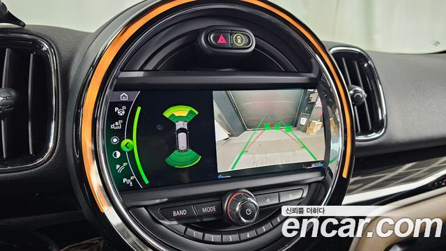 Mini Countryman 2020 — photo 20